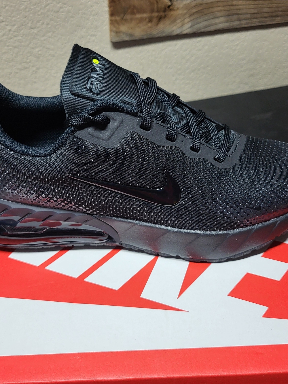 *NEW* Nike Air Max Phoenix (GS) Unisex Kids Sneaker Black Size 6Y Women's 7.5